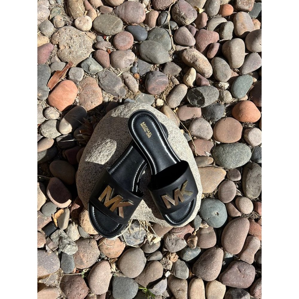 Michael Kors black sandals - Picture 3 of 3